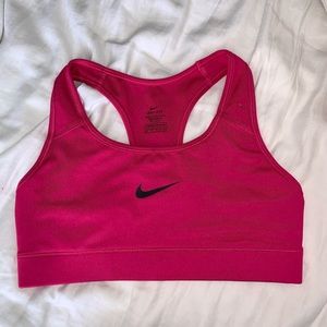 hot pink nike sports bra